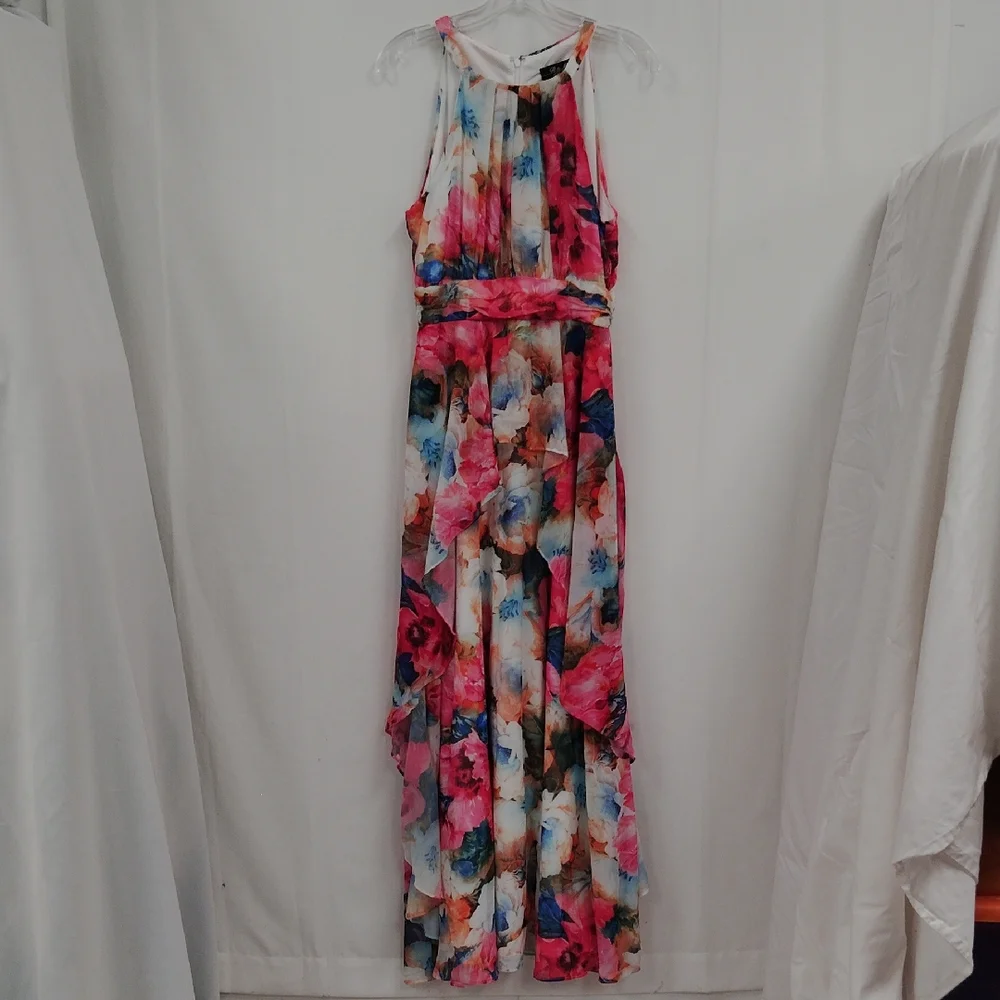 R&M Collection Floral Evening Gown - Picture 4 of 14